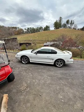 1995 Ford Mustang GT Coupe 2D