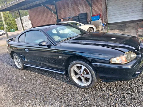 1995 Ford Mustang GT Coupe 2D