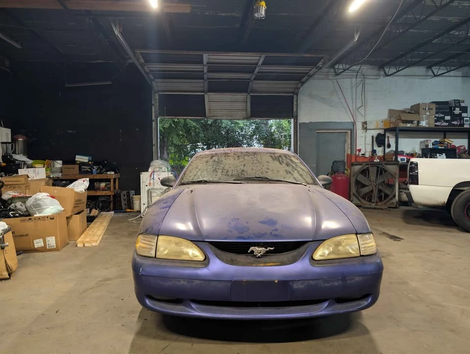 1995 Ford SN95 Mustang - Image 2 of 8