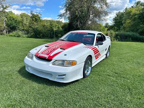1995 Ford Mustang GT Premium Coupe 2D