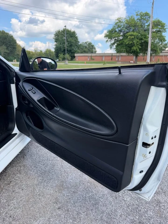 1995 Ford SN95 Mustang - Image 11 of 13
