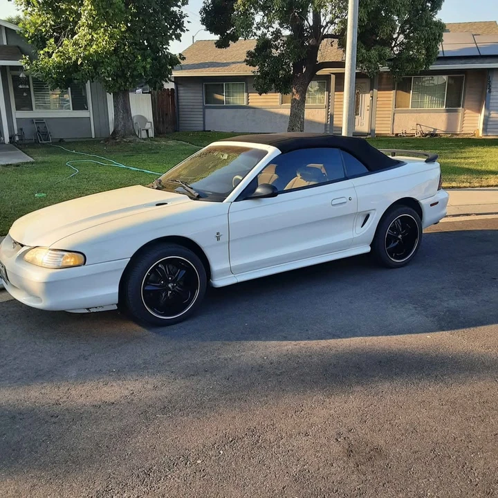 1995 Ford SN95 Mustang - Image 2 of 3