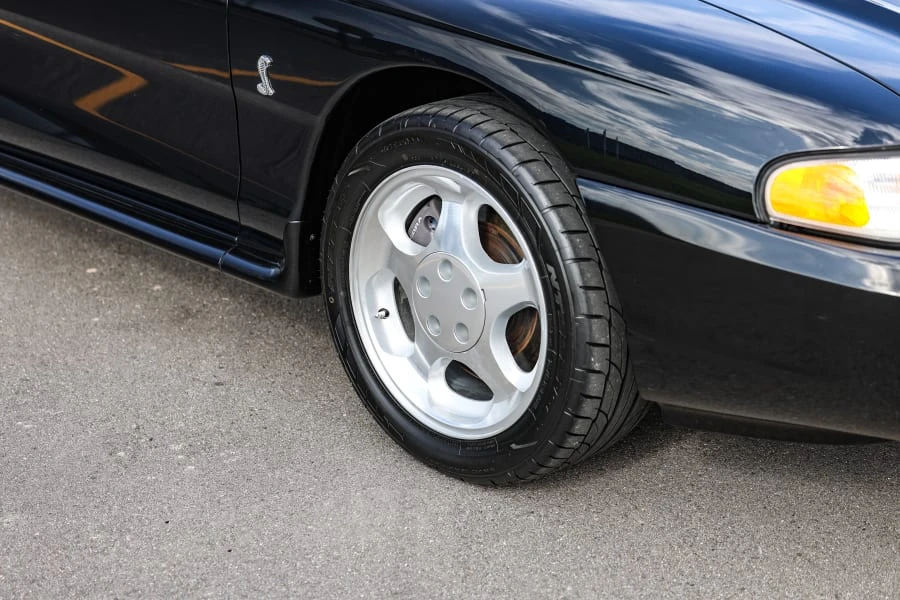 1995 Ford SN95 Mustang Cobra - Image 19 of 31
