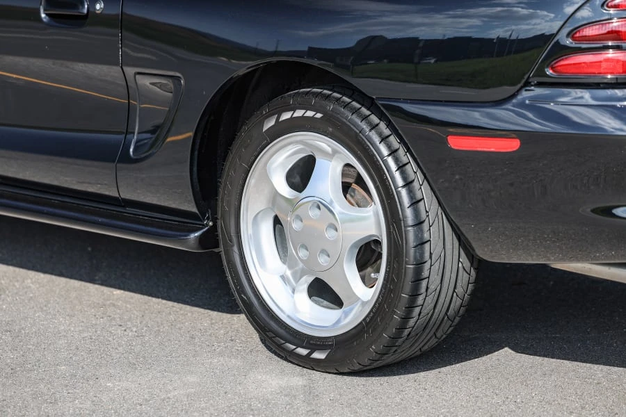 1995 Ford SN95 Mustang Cobra - Image 14 of 31