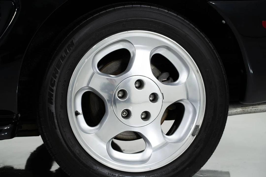 1995 Ford SN95 Mustang Cobra - Image 8 of 21
