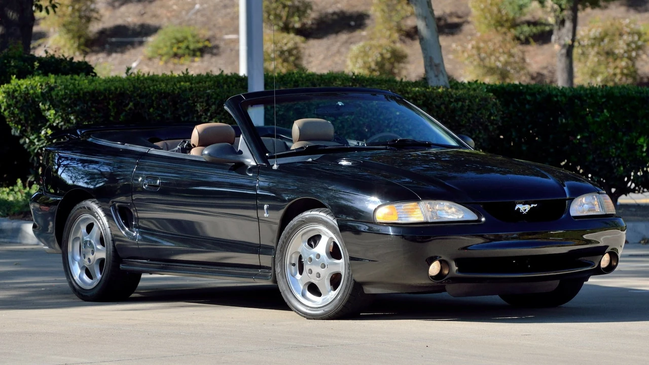 1995 Ford SN95 Mustang Cobra - Image 12 of 27