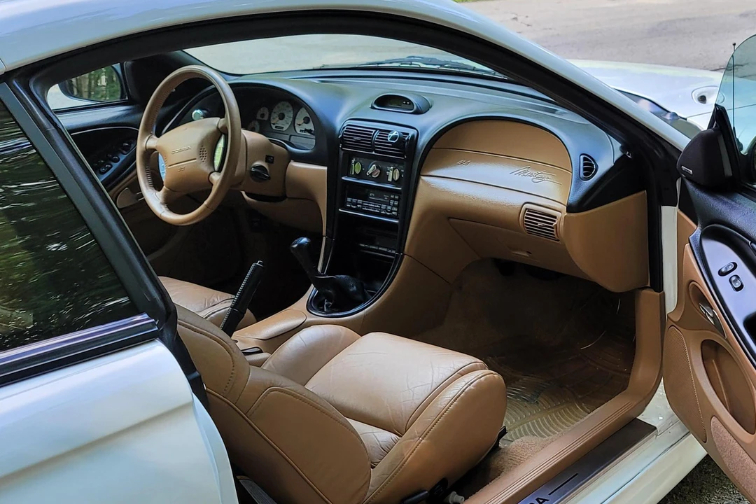 1995 Ford SN95 Mustang Cobra - Image 27 of 31