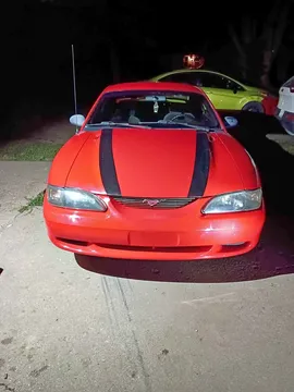 1995 Ford Mustang V6 Premium Coupe 2D