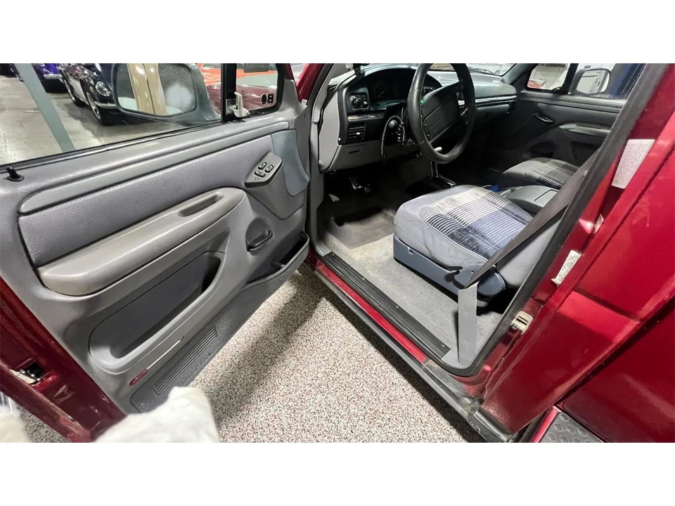 1995 Ford F-Series 9th Gen - Image 26 of 31