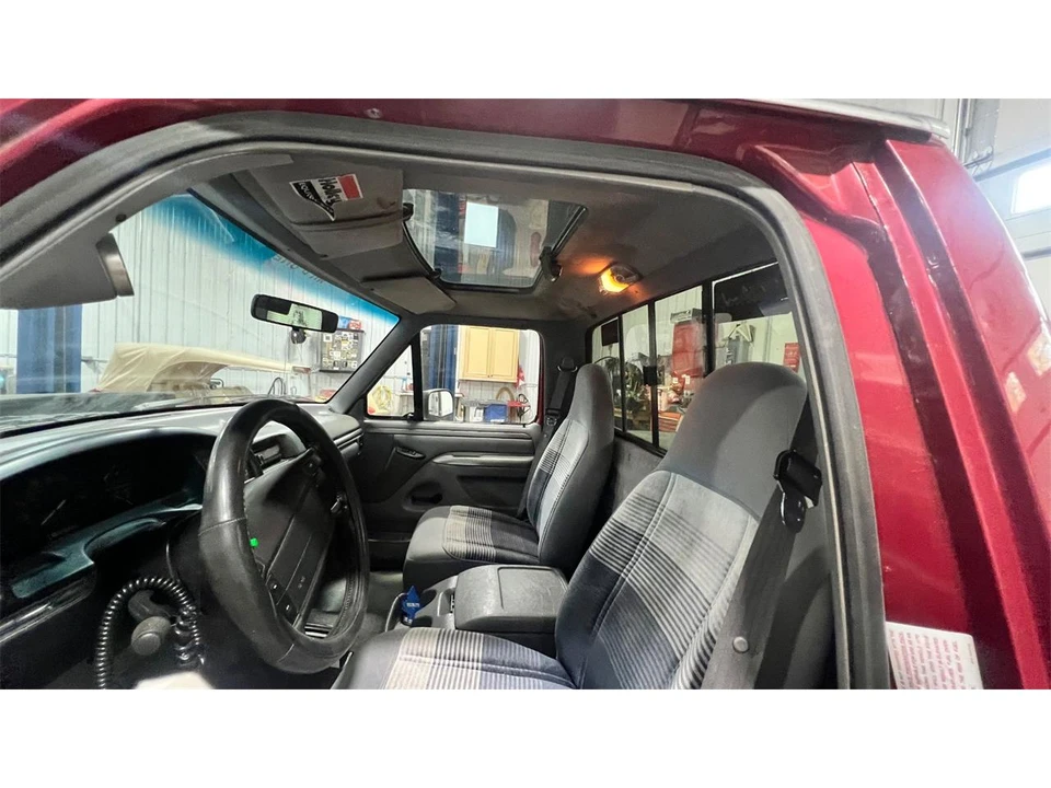 1995 Ford F-Series 9th Gen - Image 28 of 31