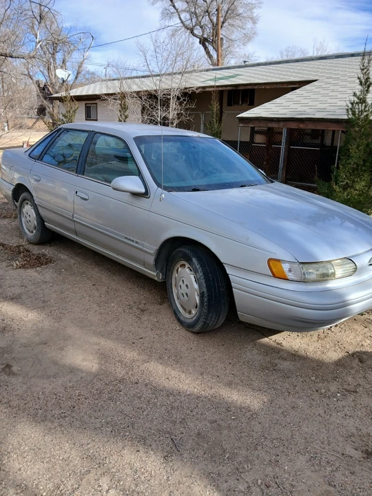 1995 Ford Taurus 2nd Gen - Image 10 of 11