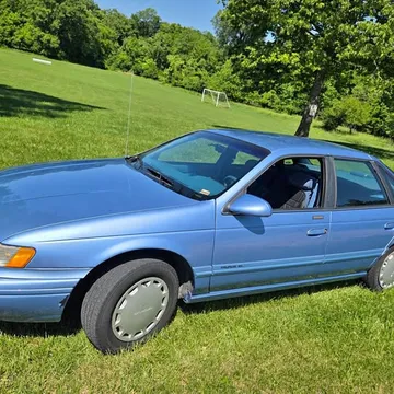 1995 Ford Taurus