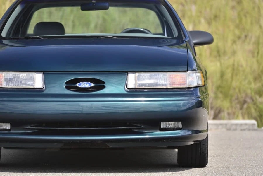 1995 Ford Taurus SHO 2nd Gen - Image 9 of 31