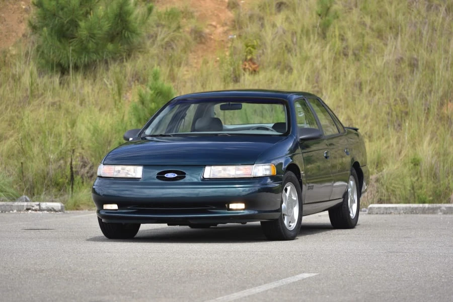 1995 Ford Taurus SHO 2nd Gen - Image 19 of 31