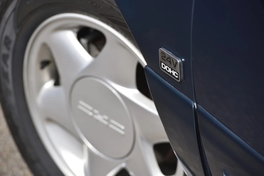 1995 Ford Taurus SHO 2nd Gen - Image 11 of 31
