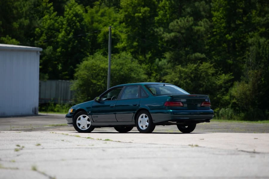 1995 Ford Taurus SHO 2nd Gen - Image 3 of 20