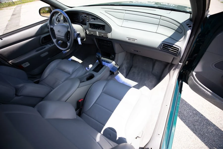1995 Ford Taurus SHO 2nd Gen - Image 13 of 20