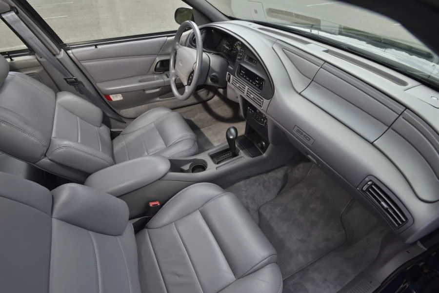 1995 Ford Taurus SHO 2nd Gen - Image 22 of 31