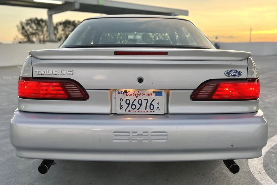 1995 Ford Taurus SHO 2nd Gen - Image 5 of 31