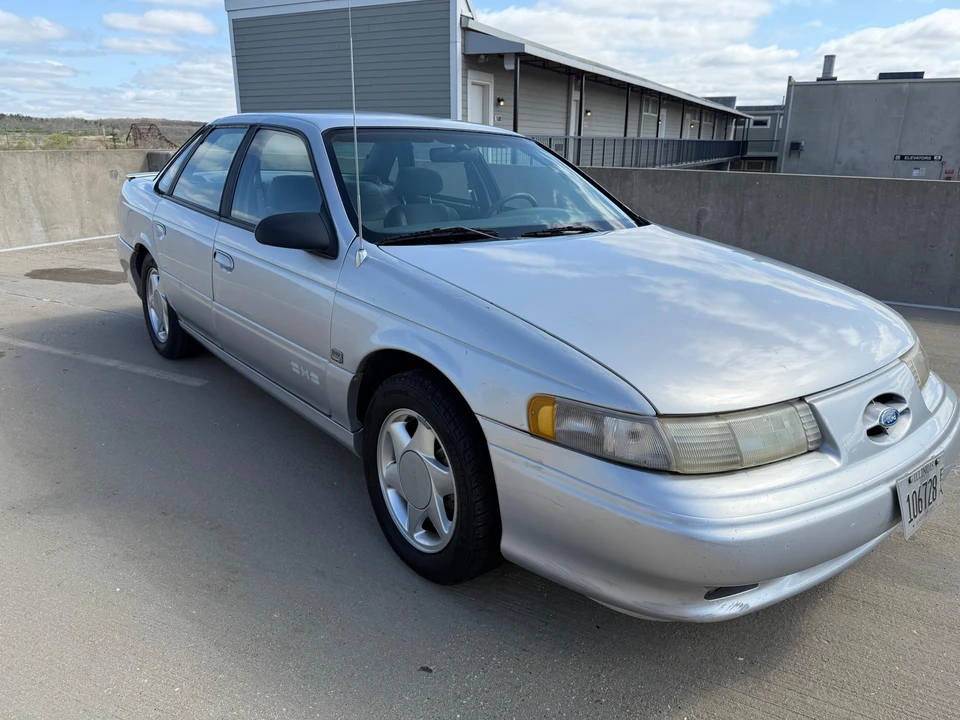 1995 Ford Taurus SHO 2nd Gen - Image 11 of 31