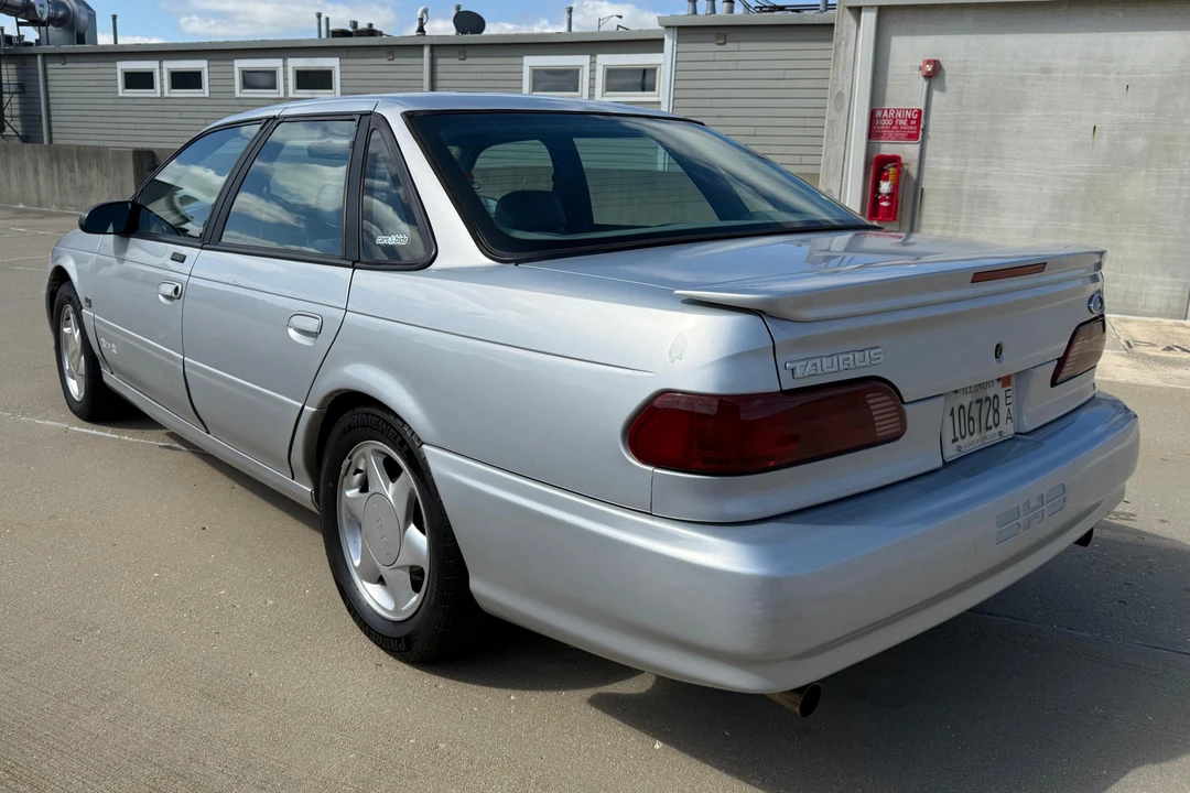 1995 Ford Taurus SHO 2nd Gen - Image 4 of 31