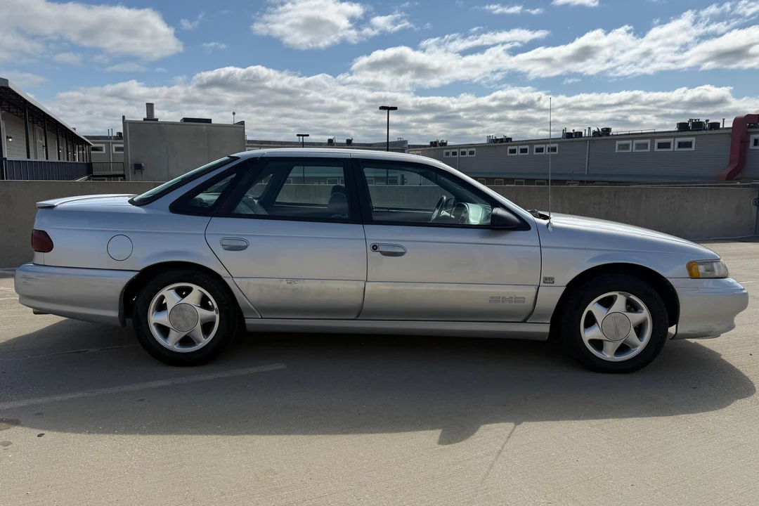 1995 Ford Taurus SHO 2nd Gen - Image 3 of 31