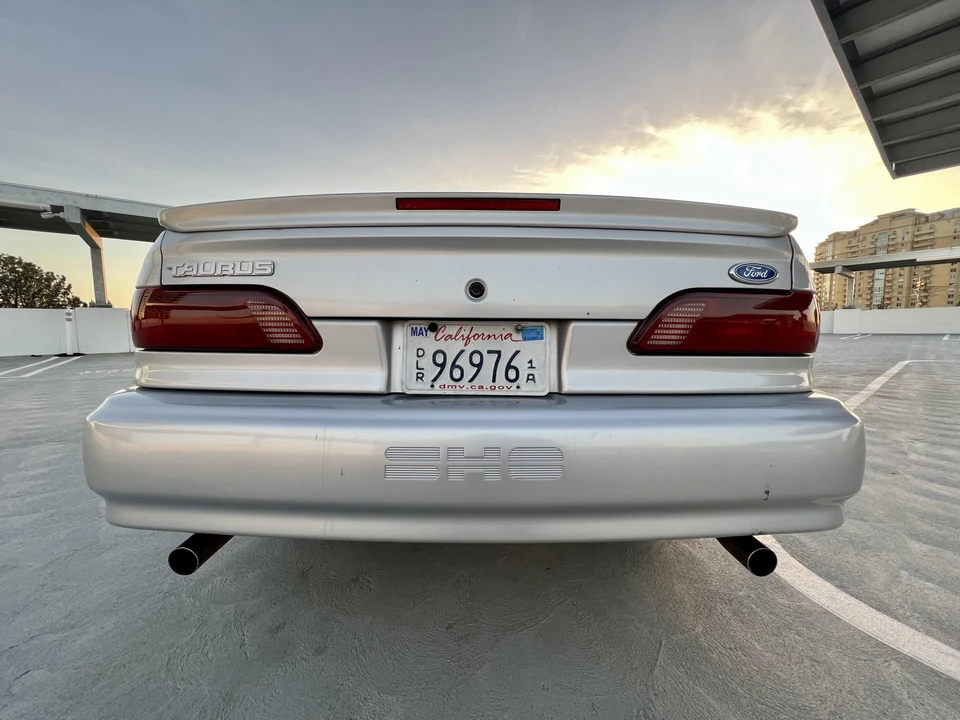 1995 Ford Taurus SHO 2nd Gen - Image 18 of 31