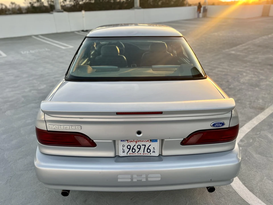1995 Ford Taurus SHO 2nd Gen - Image 16 of 31