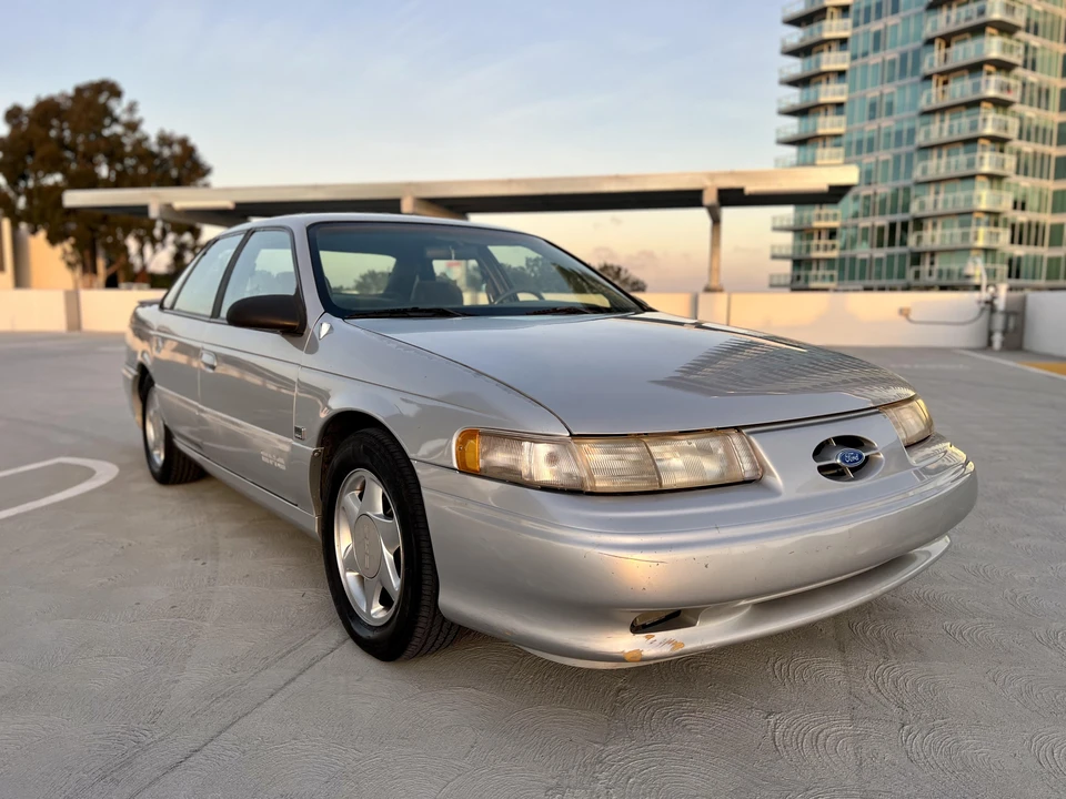 1995 Ford Taurus SHO 2nd Gen - Image 22 of 31