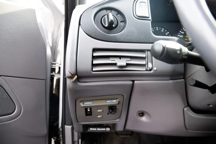 1995 Ford Taurus SHO 2nd Gen - Image 19 of 27