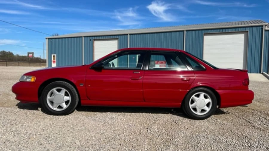 1995 Ford Taurus SHO 2nd Gen - Image 2 of 16