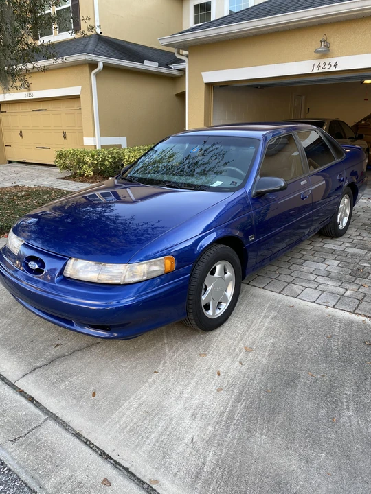 1995 Ford Taurus SHO 2nd Gen - Image 10 of 13