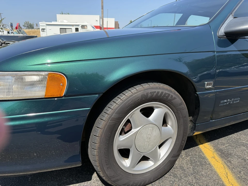 1995 Ford Taurus SHO 2nd Gen - Image 12 of 31