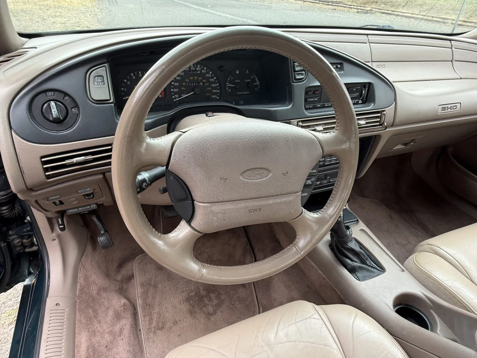 1995 Ford Taurus SHO 2nd Gen - Image 25 of 31