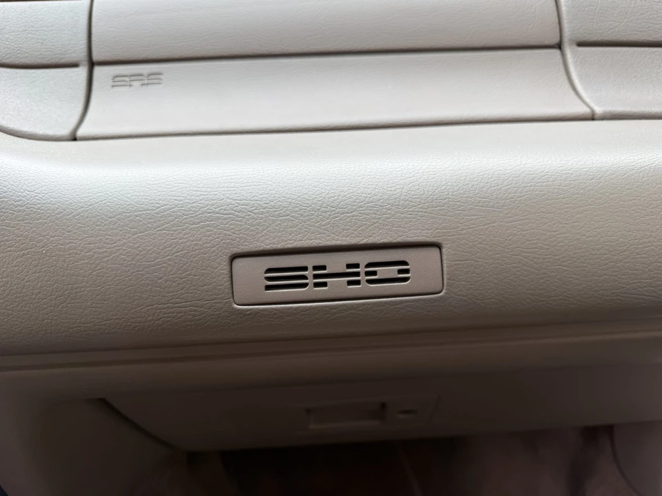 1995 Ford Taurus SHO 2nd Gen - Image 30 of 31
