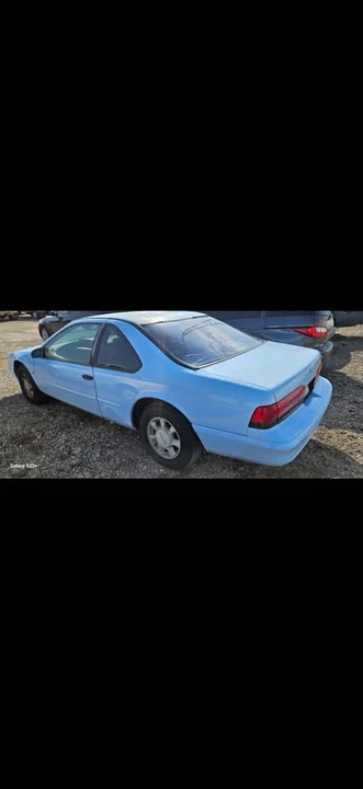 1995 Ford Thunderbird 10th Gen - Image 2 of 3