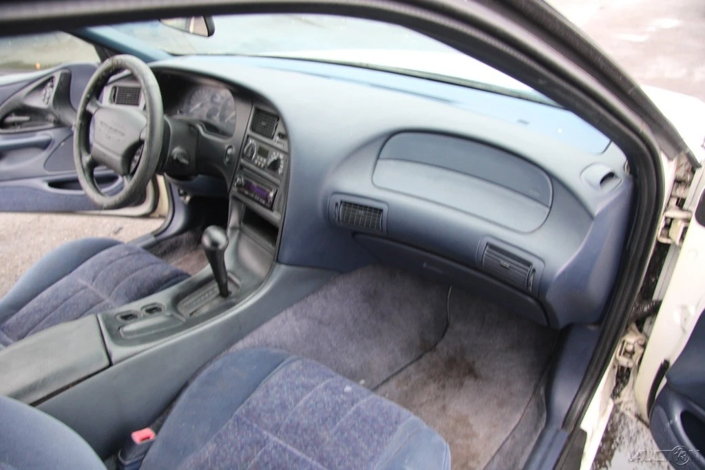1995 Ford Thunderbird 10th Gen - Image 20 of 21