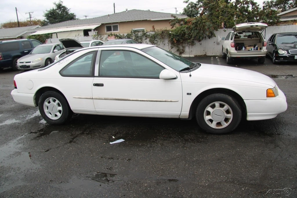 1995 Ford Thunderbird 10th Gen - Image 7 of 21