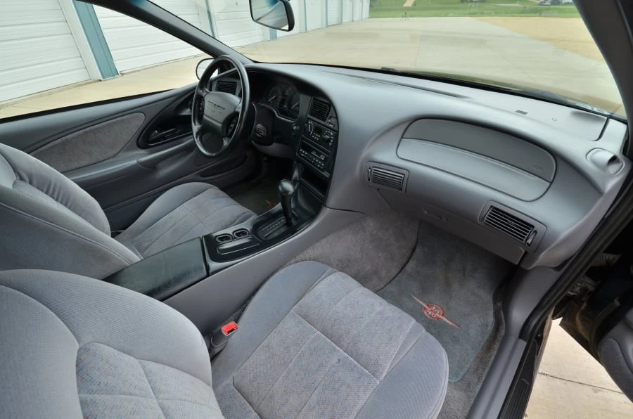 1995 Ford Thunderbird 10th Gen - Image 4 of 7