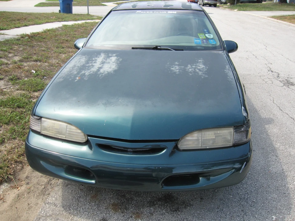 1995 Ford Thunderbird 10th Gen - Image 4 of 13