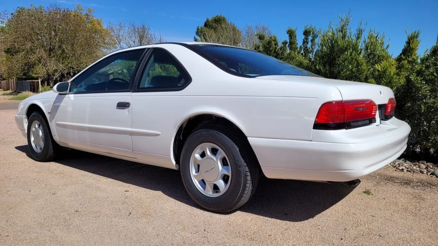 1995 Ford Thunderbird 10th Gen - Image 7 of 8