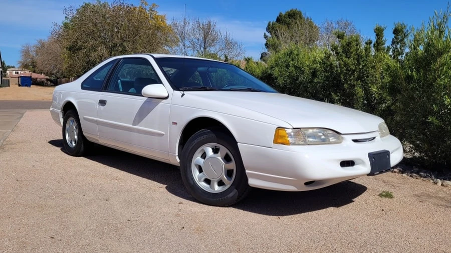 1995 Ford Thunderbird 10th Gen - Image 8 of 8
