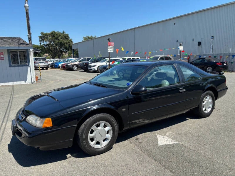 1995 Ford Thunderbird 10th Gen - Image 2 of 13
