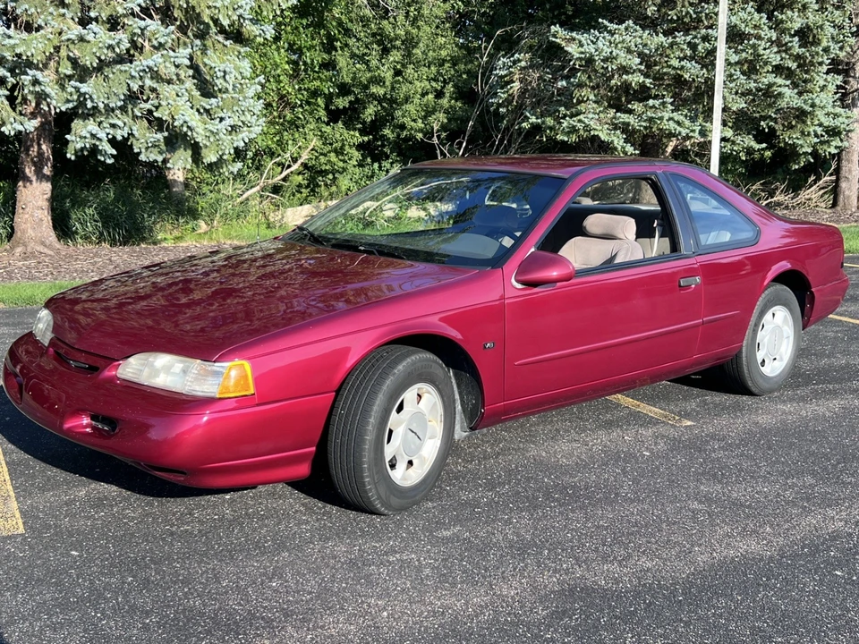 1995 Ford Thunderbird 10th Gen - Image 7 of 21