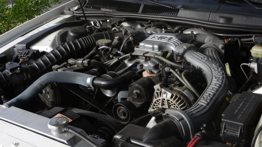 1995 Ford Thunderbird 10th Gen - Image 6 of 7