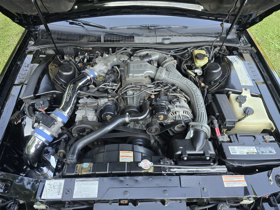 1995 Ford Thunderbird 10th Gen - Image 16 of 24