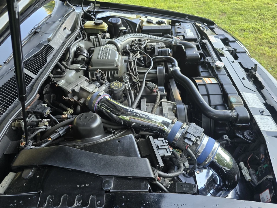 1995 Ford Thunderbird 10th Gen - Image 19 of 24