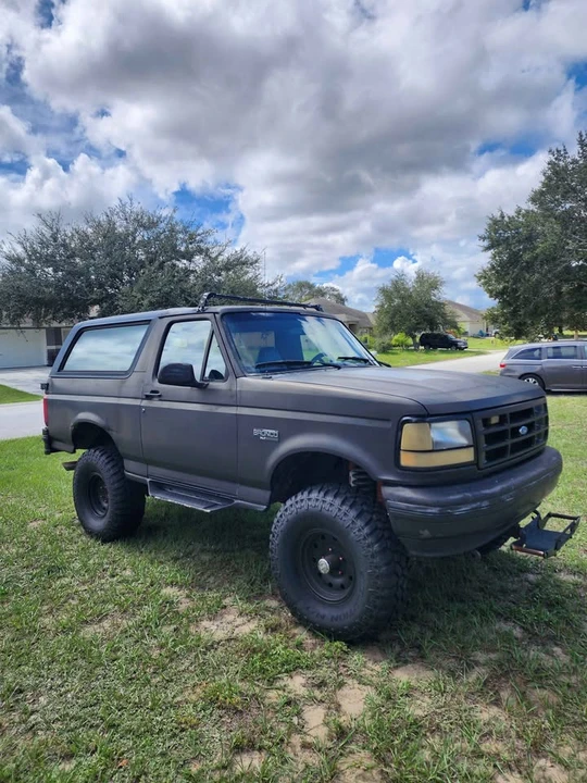 1995 Ford Bronco 5th Gen - Image 2 of 7