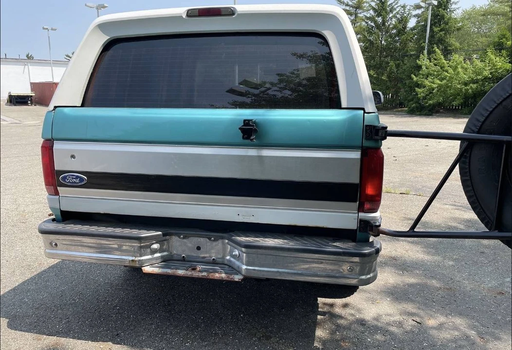 1995 Ford Bronco 5th Gen - Image 3 of 12