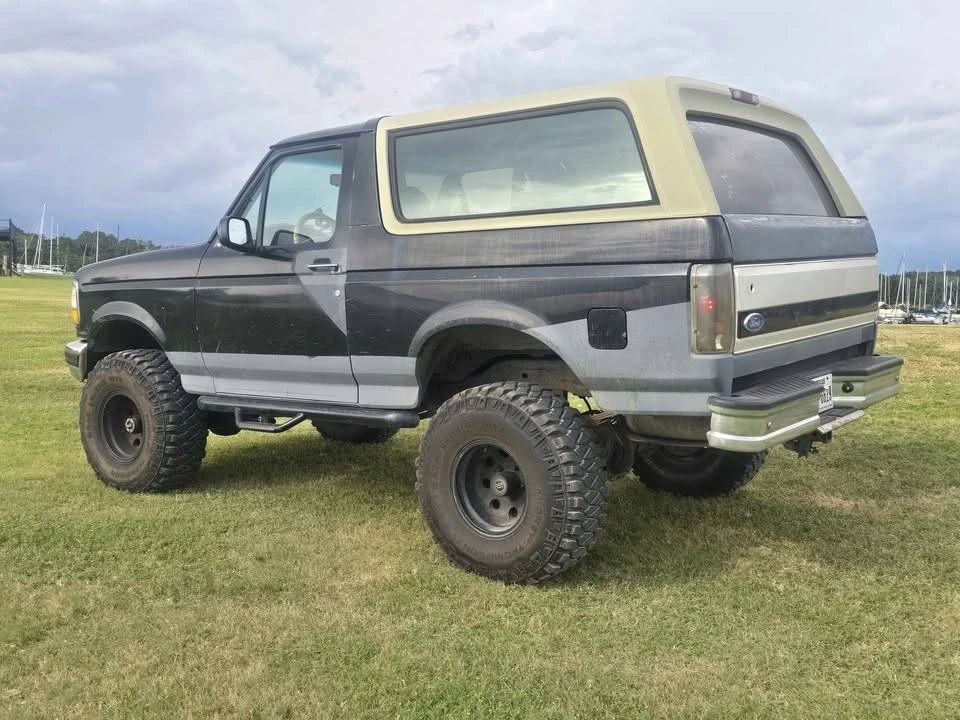 1995 Ford Bronco 5th Gen - Image 6 of 12